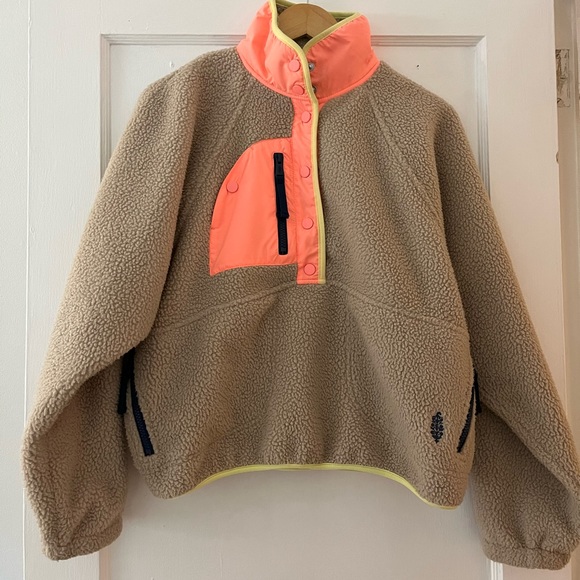 Free People Hit the Slopes Pullover - Picture 1 of 4